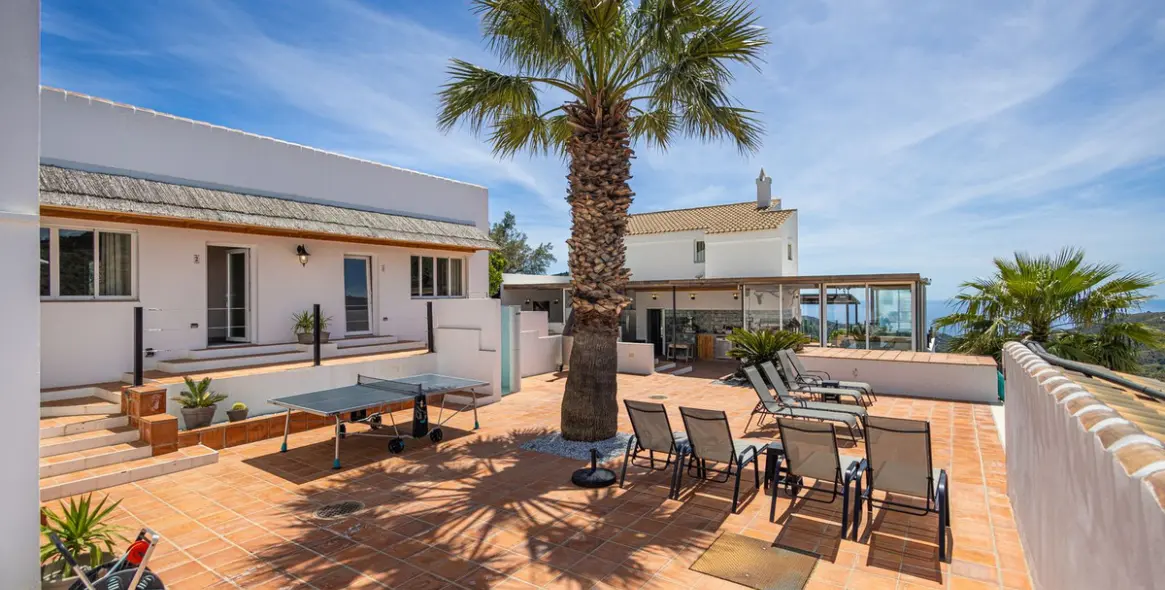 Sale of detached villa in Cómpeta 6
