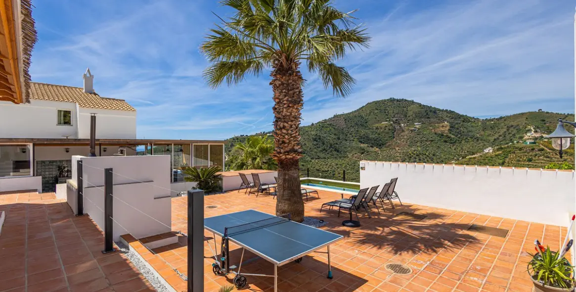 Sale of detached villa in Cómpeta 7