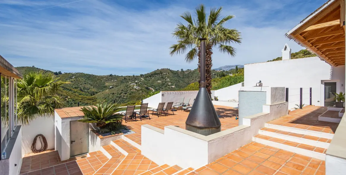 Sale of detached villa in Cómpeta 16