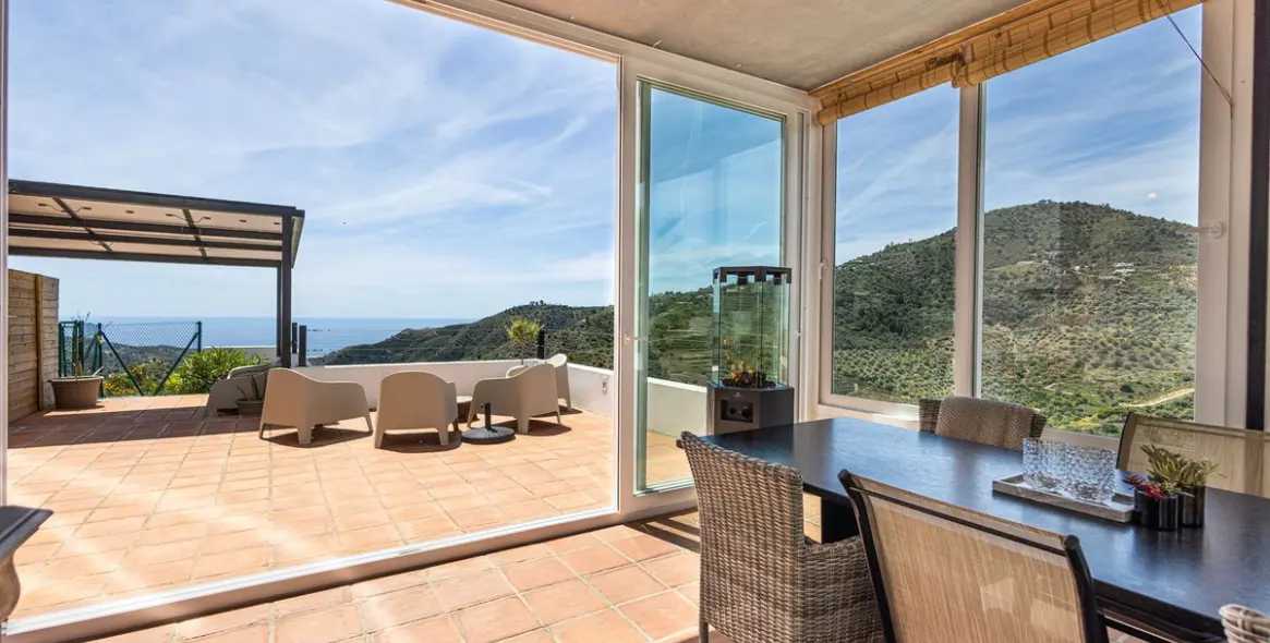 Sale of detached villa in Cómpeta 22