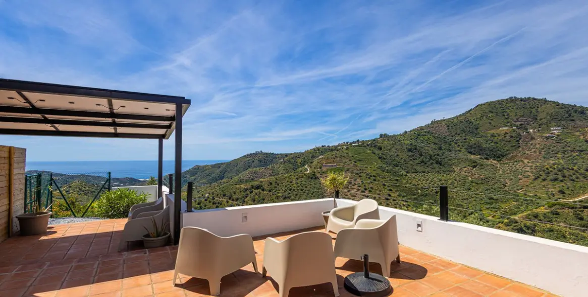Sale of detached villa in Cómpeta 27