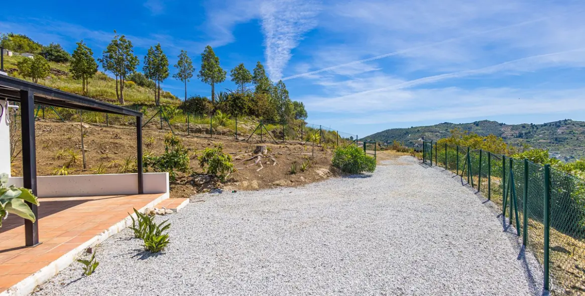 Sale of detached villa in Cómpeta 32