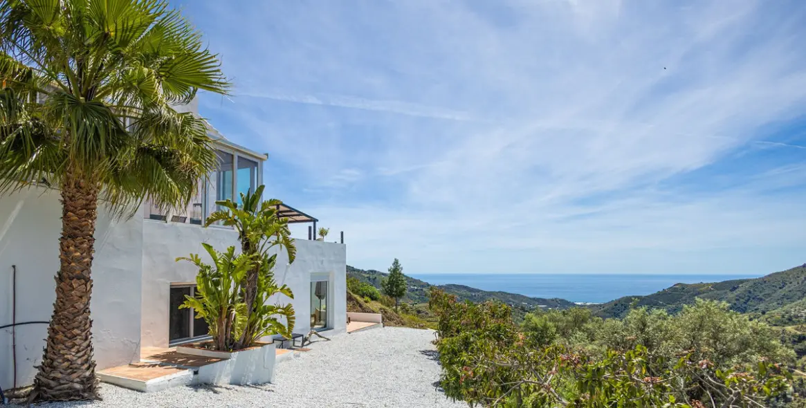 Sale of detached villa in Cómpeta 112