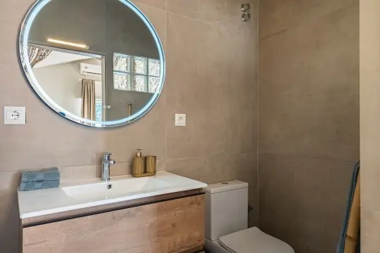 Image 67 thumb