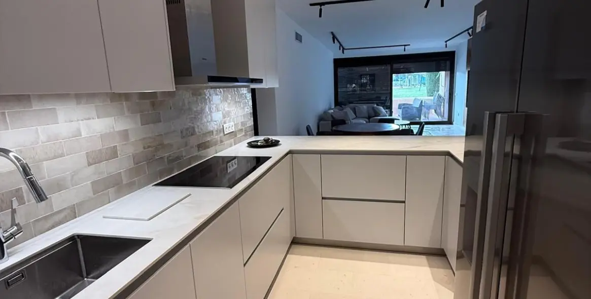 Long-term rent of ground floor apartment in Atalaya 4