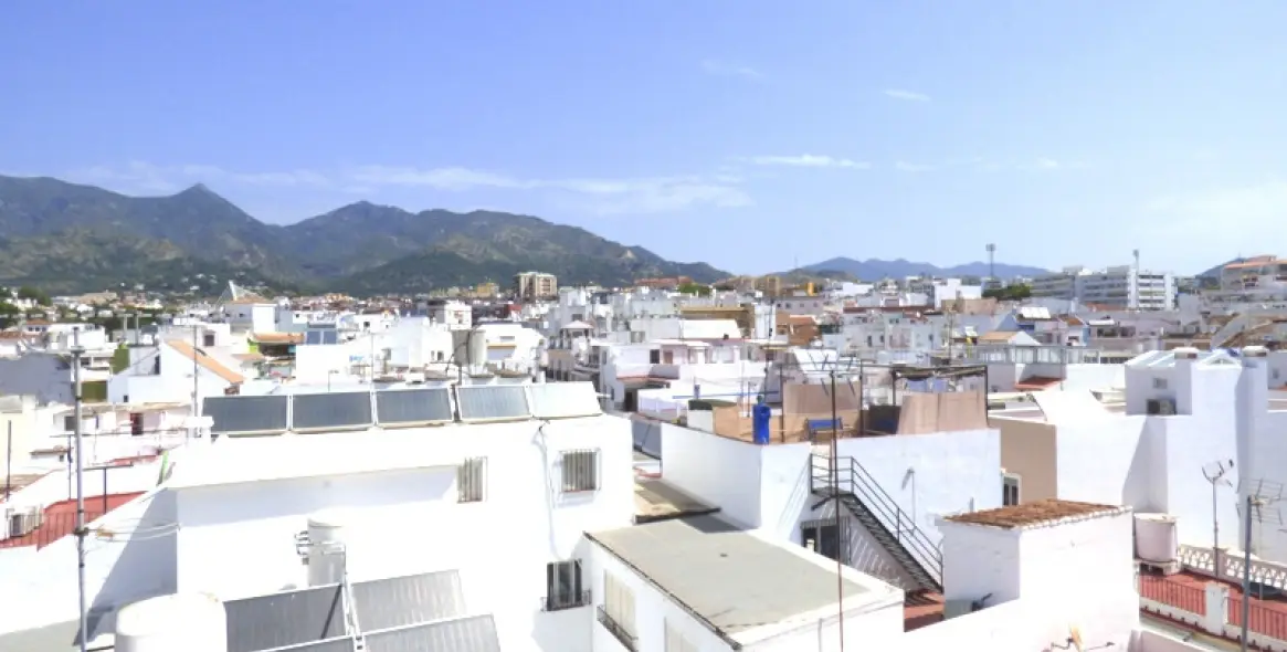 Long-term rent of townhouse in Marbella 36