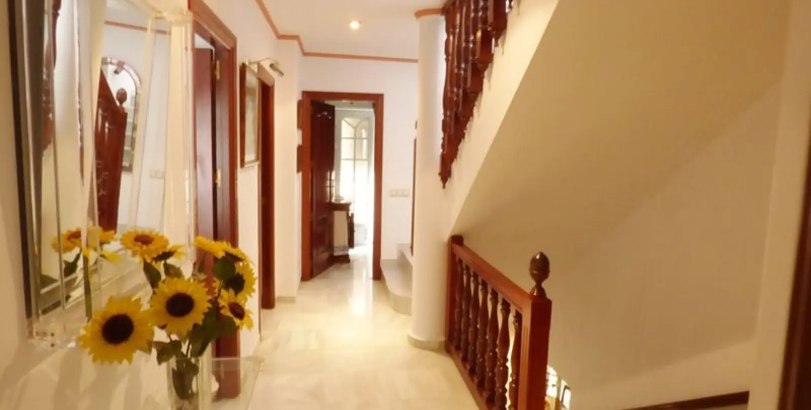 Long-term rent of townhouse in Marbella 19