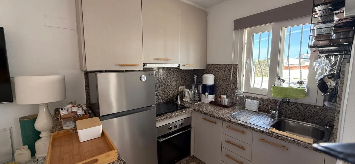 Sale of townhouse in Calahonda 4