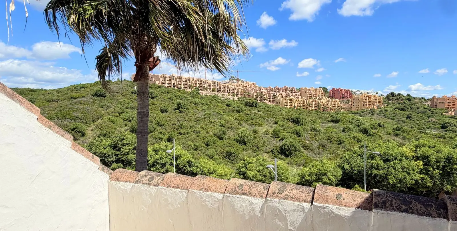 Venta de ático en La Duquesa 6