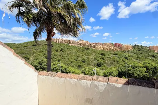 Image 6 thumb