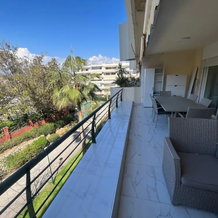 Sale of middle floor apartment in San Pedro de Alcántara