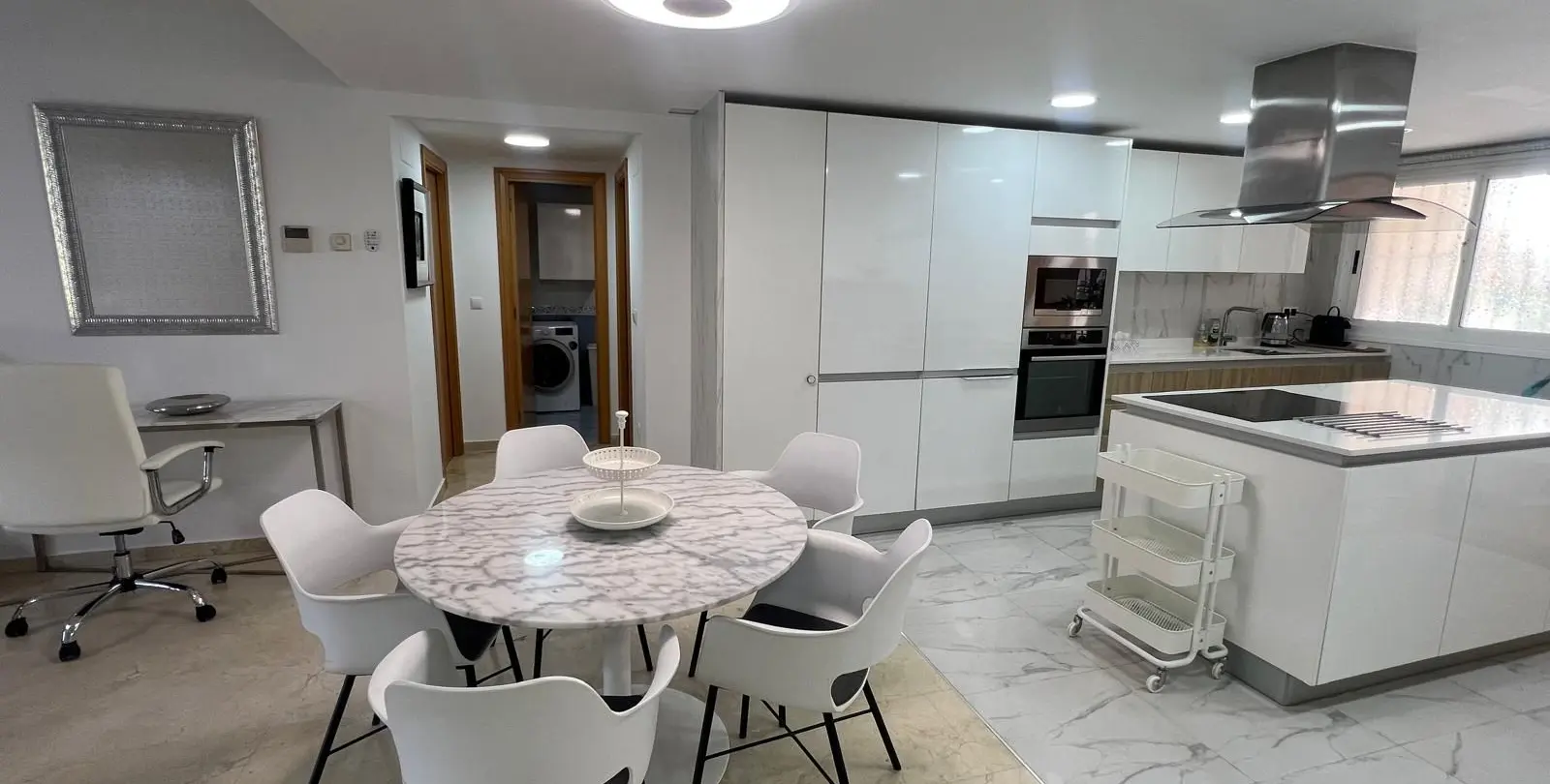 Venta de apartamento en planta media en San Pedro de Alcántara 5