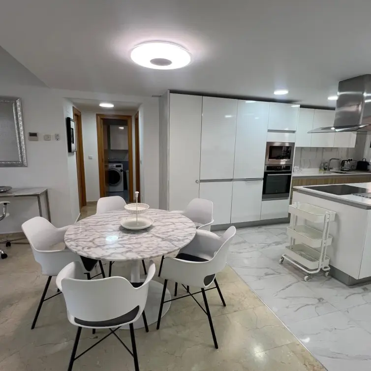Sale of middle floor apartment in San Pedro de Alcántara