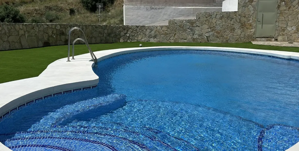 Продажа таунхауса в Torrequebrada 98