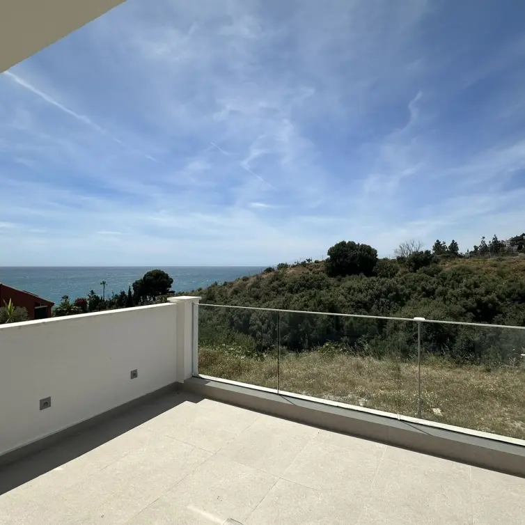 Sale of townhouse in Torrequebrada