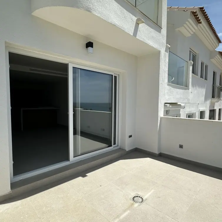 Sale of townhouse in Torrequebrada
