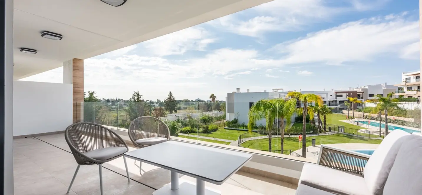 Venta de apartamento en planta media en Atalaya 0