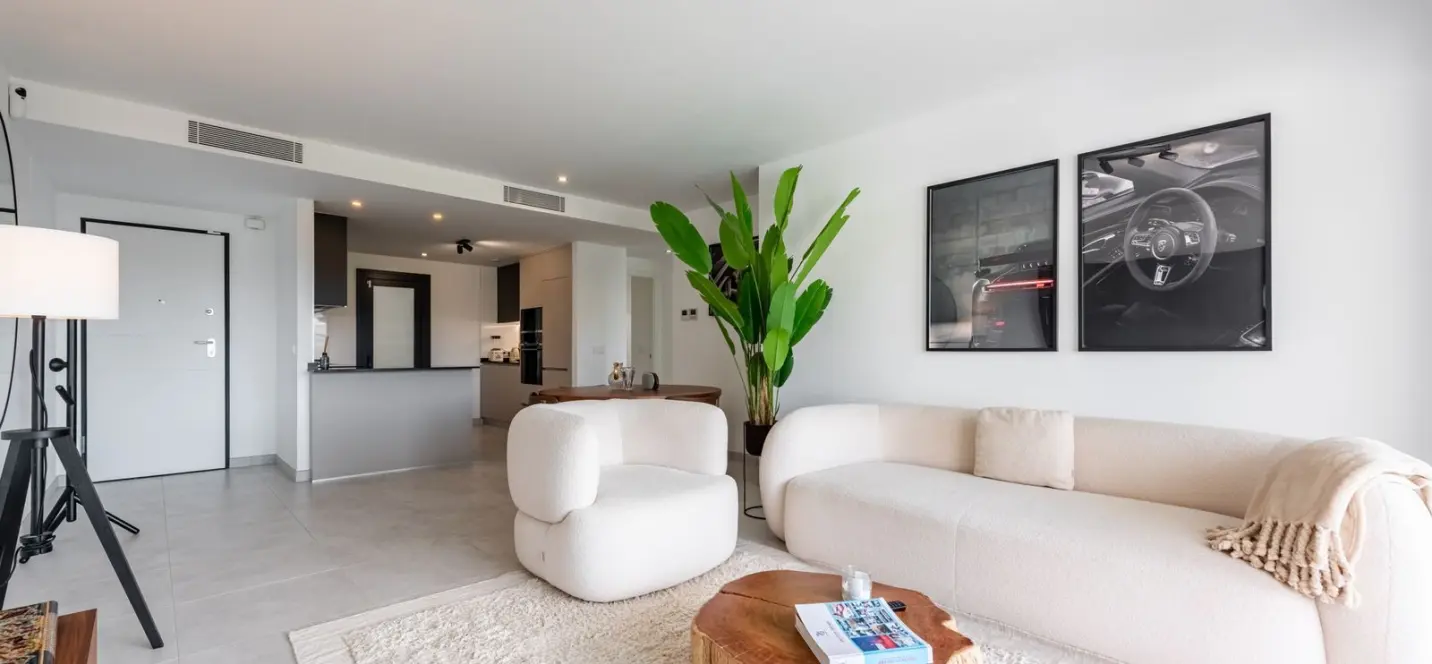 Venta de apartamento en planta media en Atalaya 2