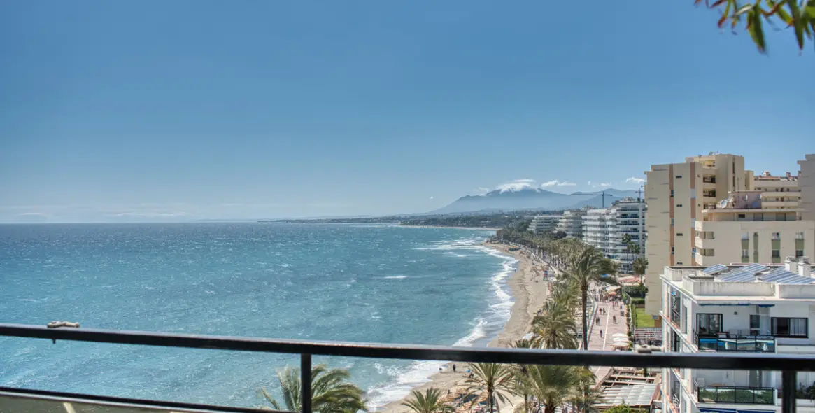 Sale of duplex in Marbella 1