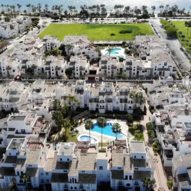 Sale of middle floor apartment in San Pedro de Alcántara