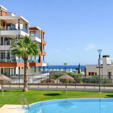 Venta de apartamento en planta media en Fuengirola