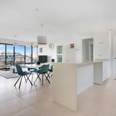 Venta de apartamento en planta media en Fuengirola