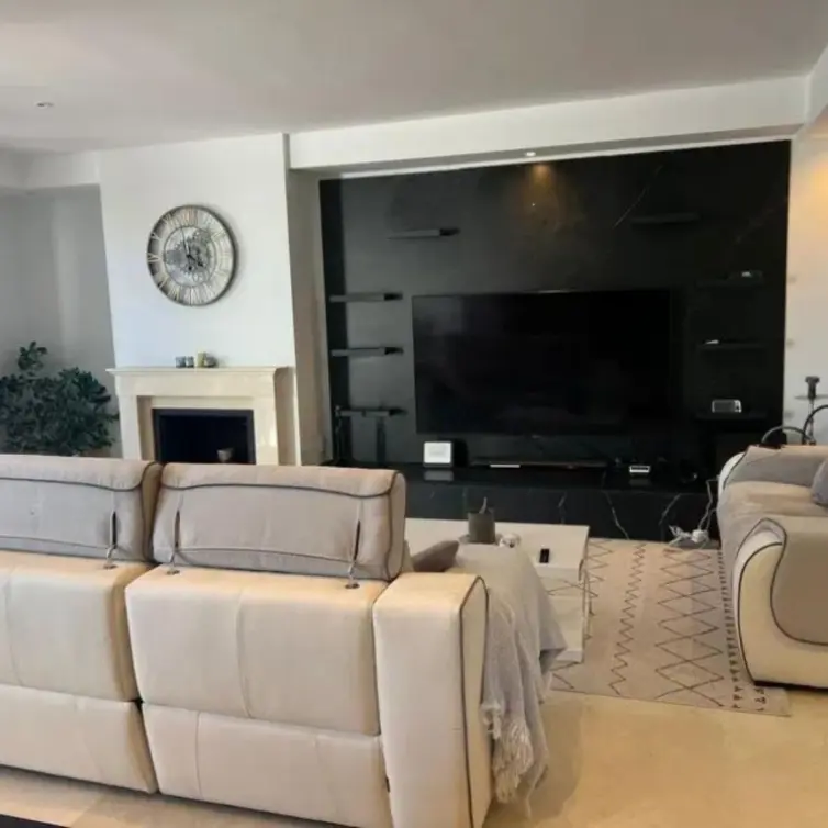 Venta de apartamento en planta media en Nueva Andalucía