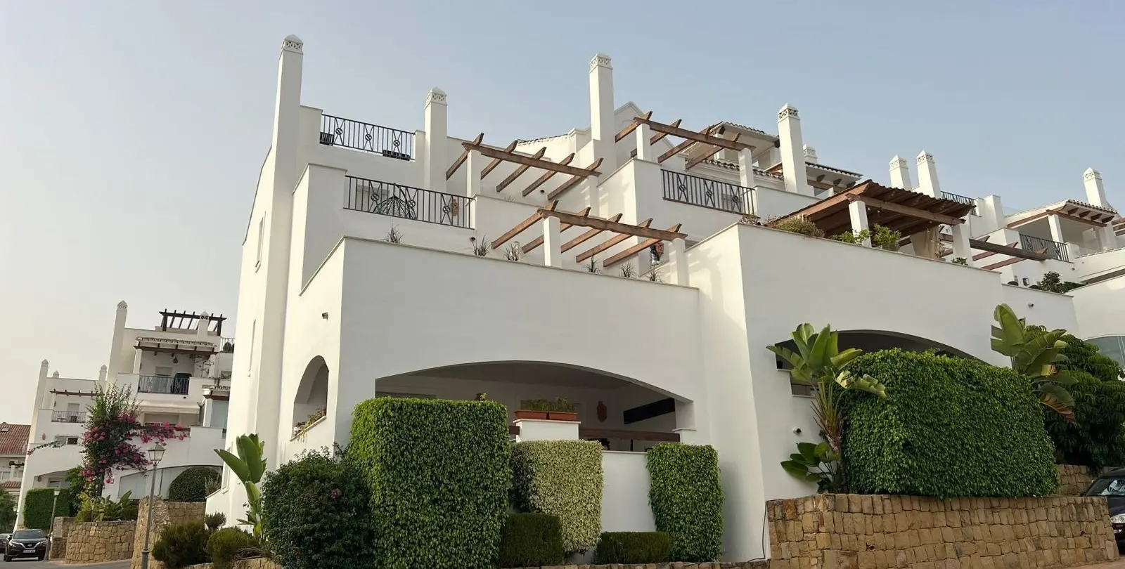 Продажа апартаментов на среднем этаже в Nueva Andalucía 7