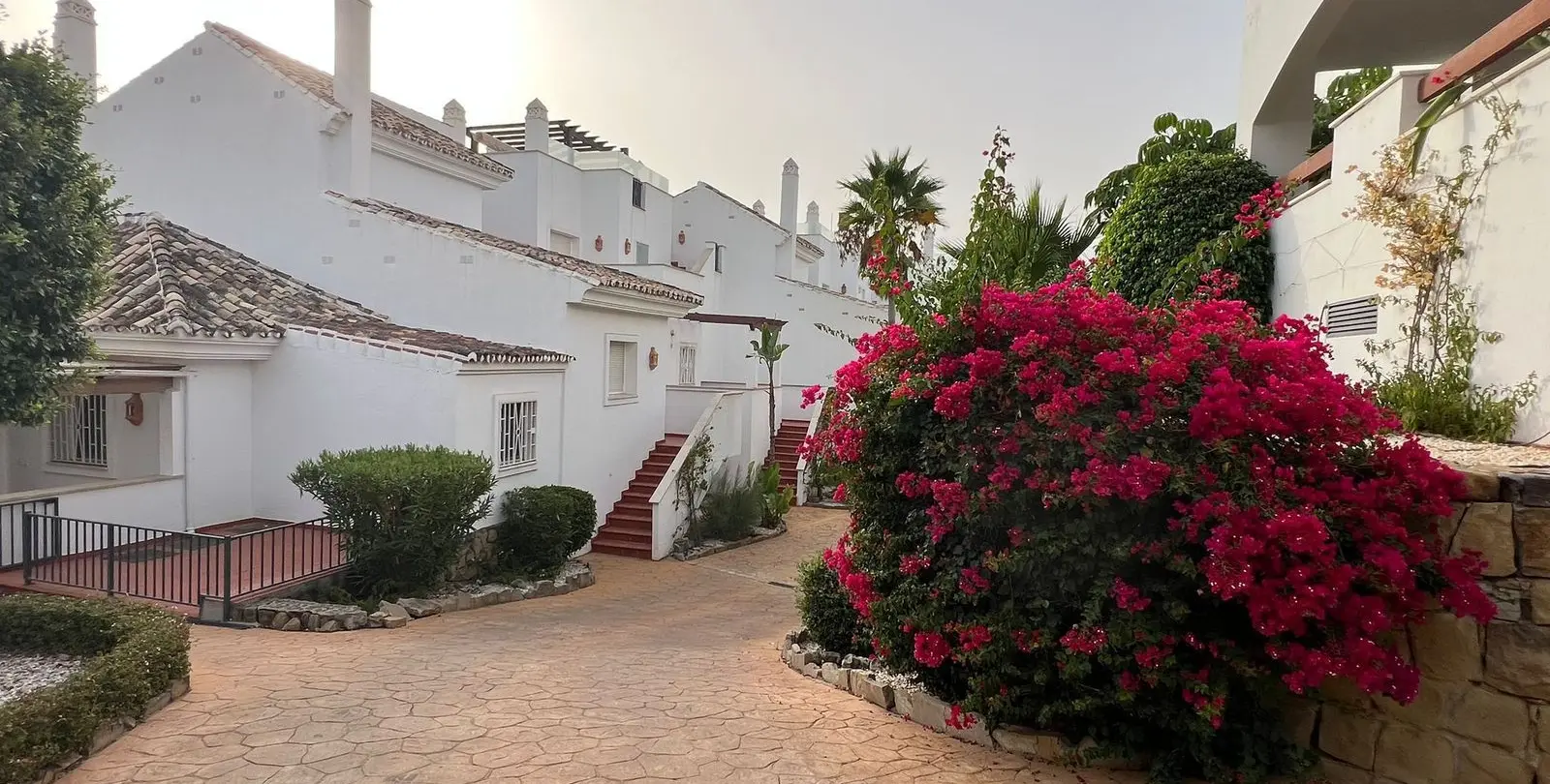 Продажа апартаментов на среднем этаже в Nueva Andalucía 13