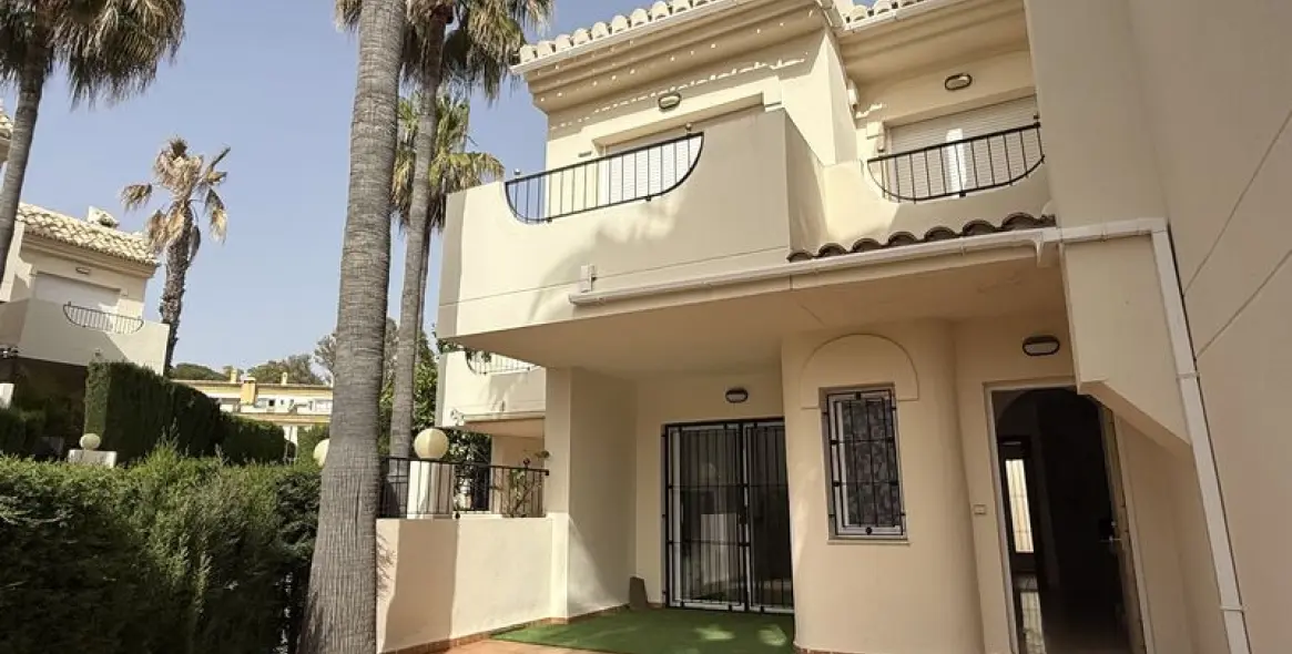 Venta de adosado en Marbella 4
