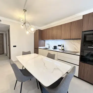 Продажа апартаментов на первом этаже в San Pedro de Alcántara