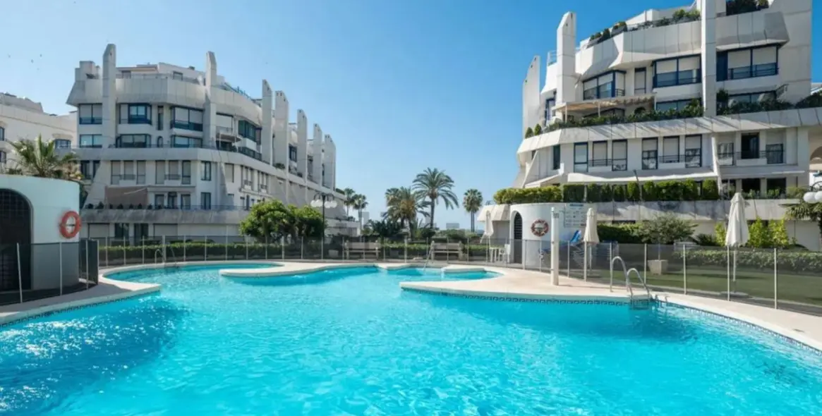 Sale of duplex in Marbella 2