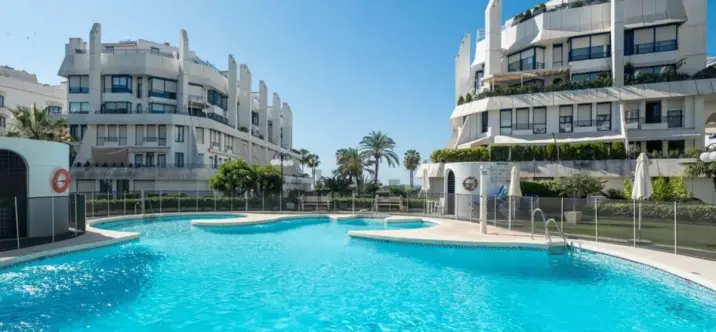 Sale of duplex in Marbella 1