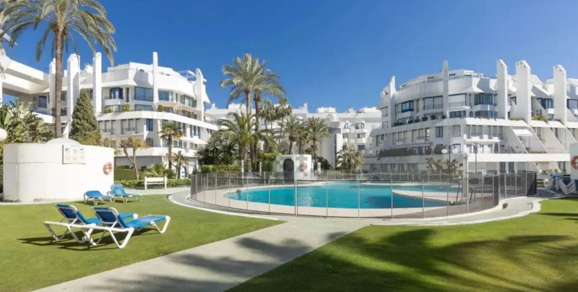 Sale of duplex in Marbella 3