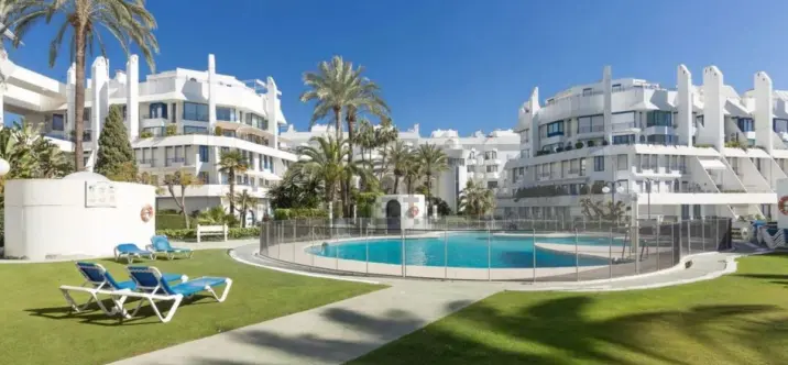 Sale of duplex in Marbella 2