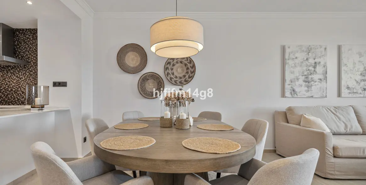 Sale of middle floor apartment in Nueva Andalucía 7