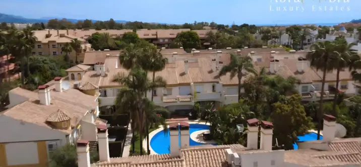 Venta de adosado en Nueva Andalucía 1