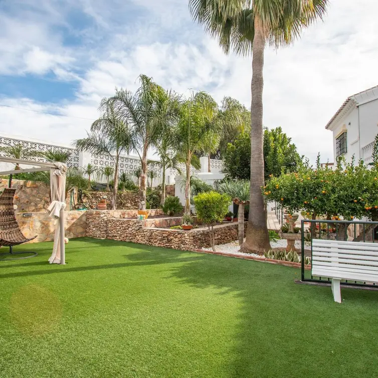 Venta de villa independiente en Nerja