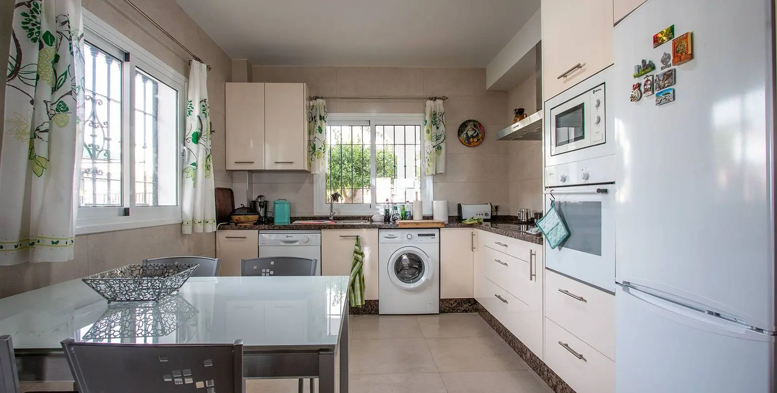 Sale of detached villa in Nerja 9