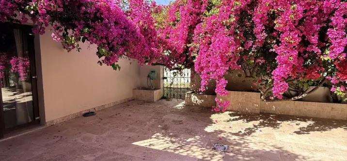 Venta de villa independiente en Bel Air 4
