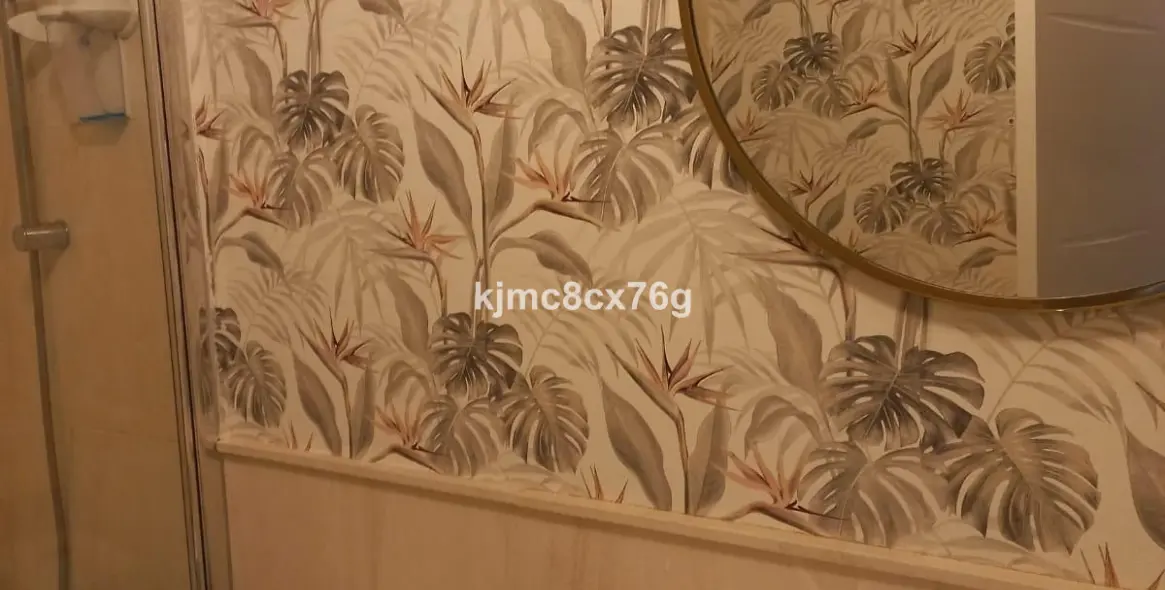 Sale of middle floor apartment in Calahonda 19