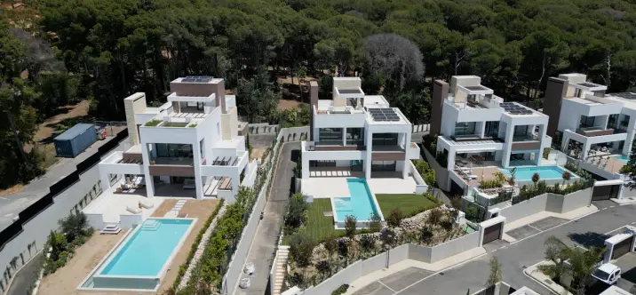 Long-term rent of detached villa in The Golden Mile 0