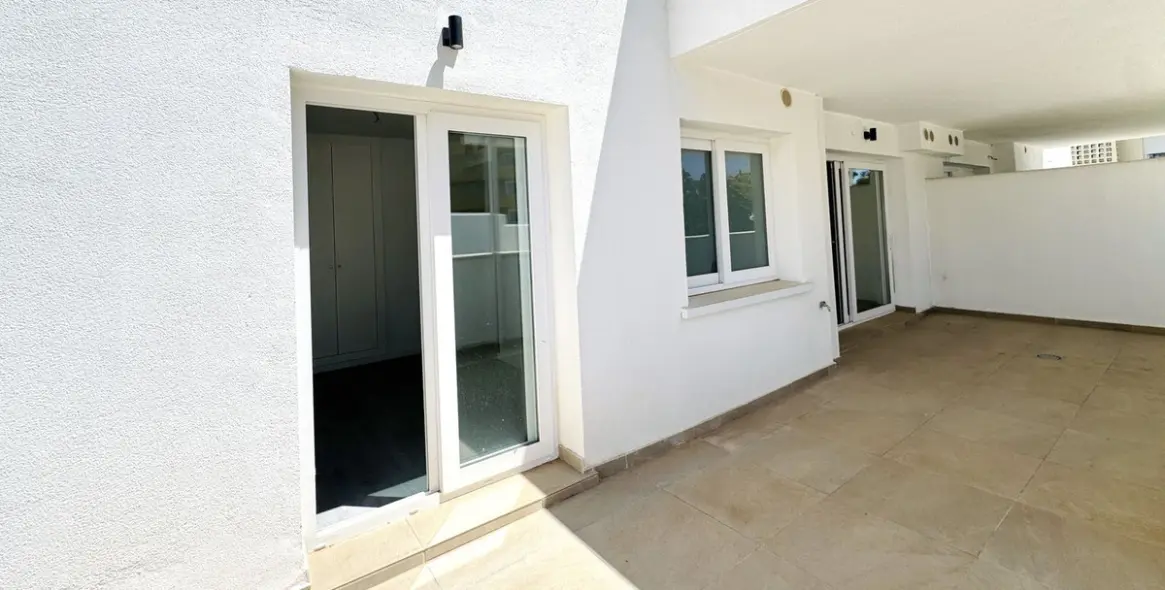Venta de apartamento en planta baja en Fuengirola 15
