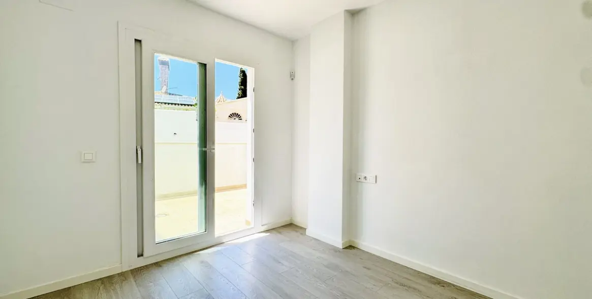 Venta de apartamento en planta baja en Fuengirola 31