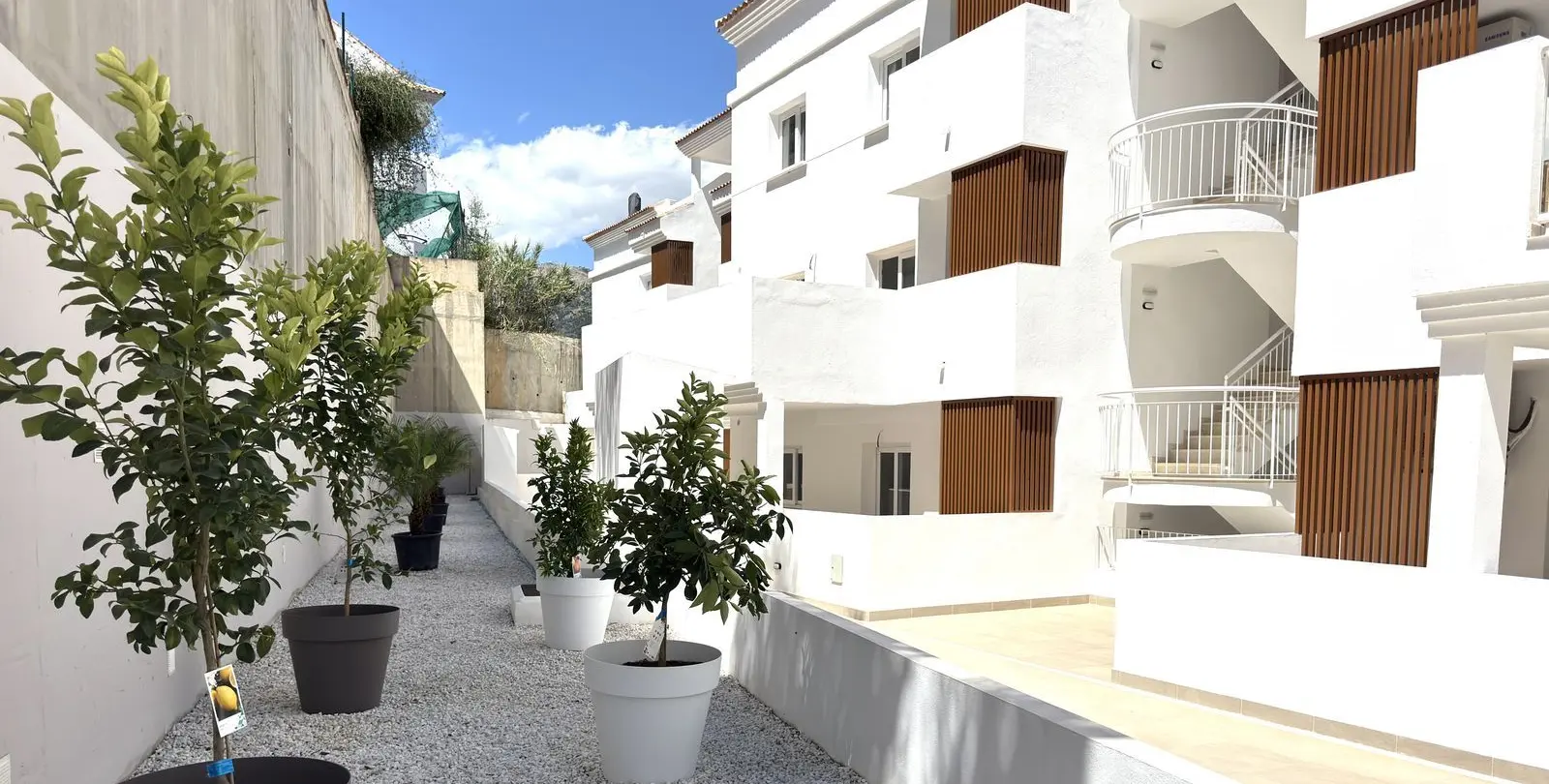 Venta de apartamento en planta baja en Fuengirola 2