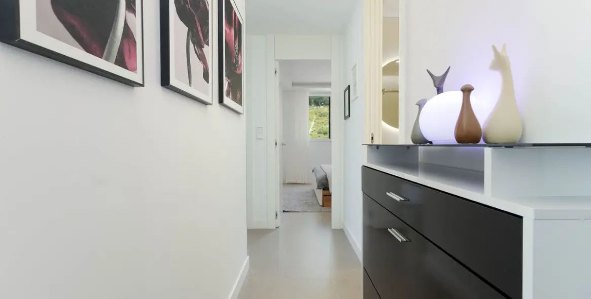 Sale of middle floor apartment in Fuengirola 22