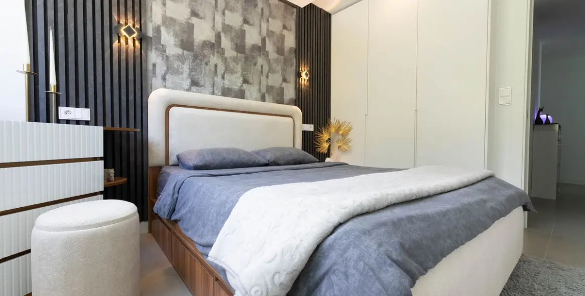 Sale of middle floor apartment in Fuengirola 30
