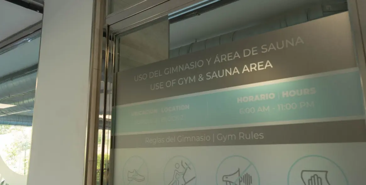 Sale of middle floor apartment in Fuengirola 45