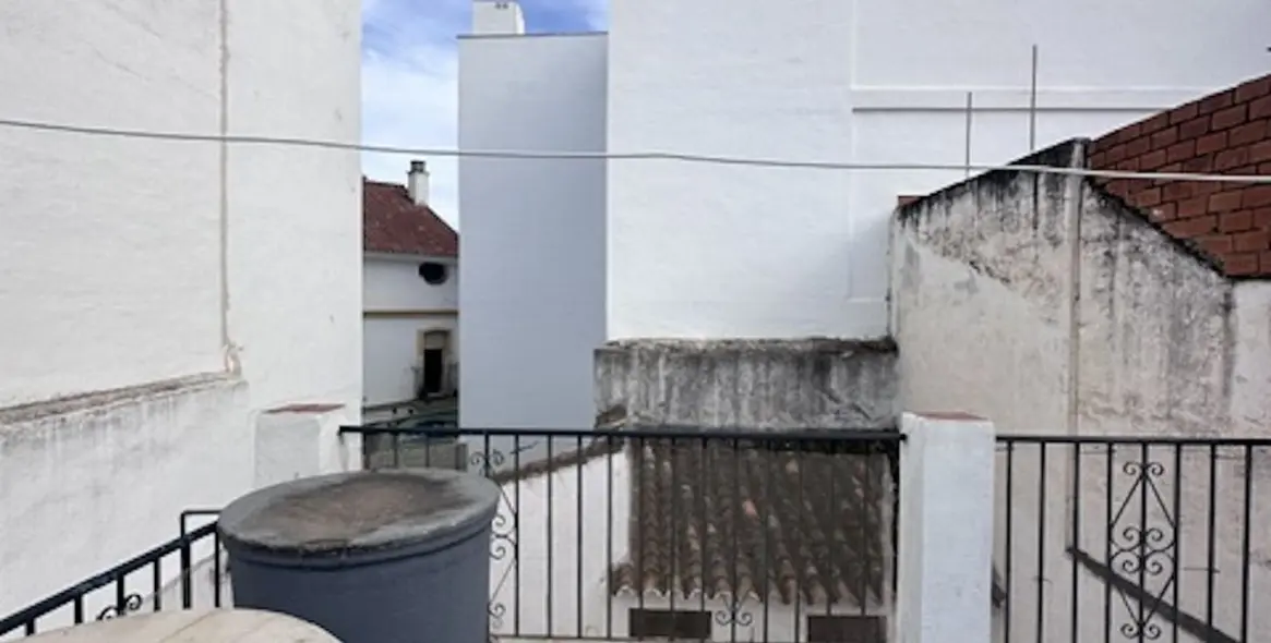 Продажа коммерческого помещения в Estepona 11