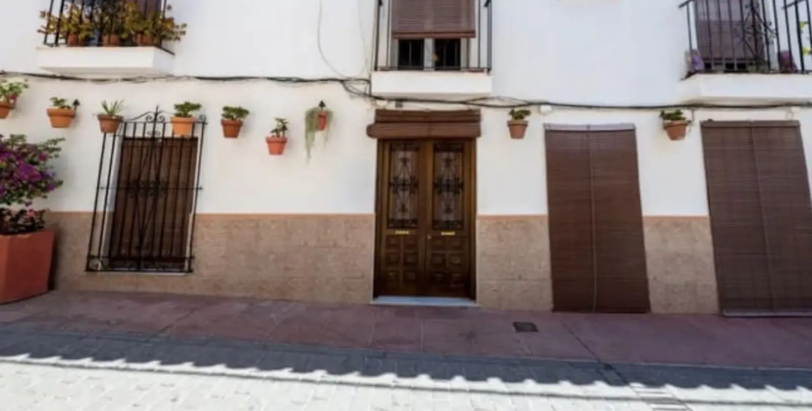 Sale of commercial premises in Estepona 5